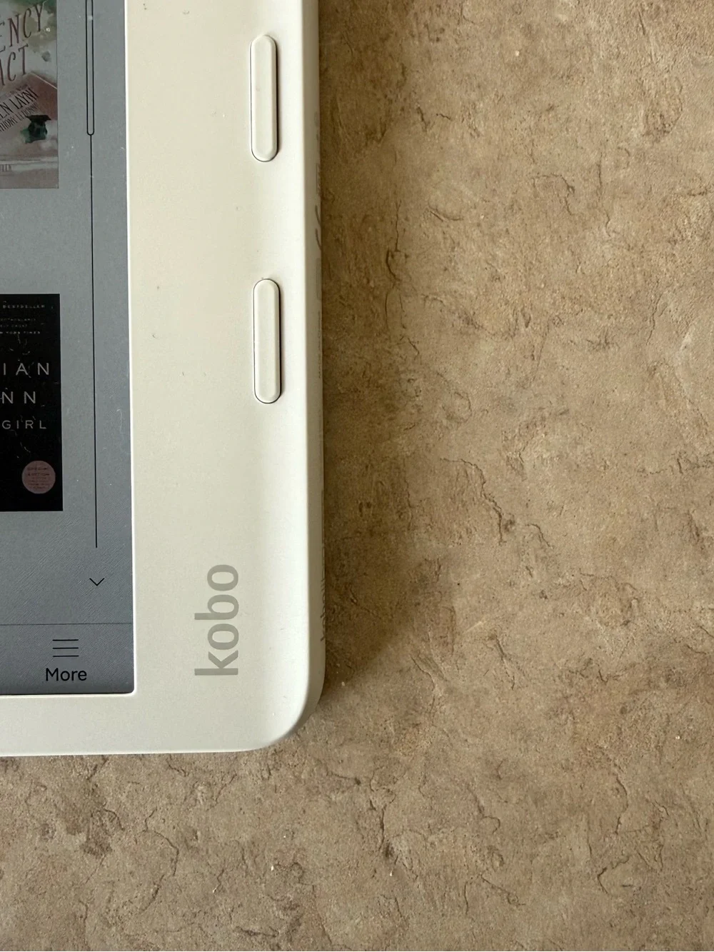 Kobo Libra Colour — White | Page Turning Buttons | Include Kobo Stylus Case